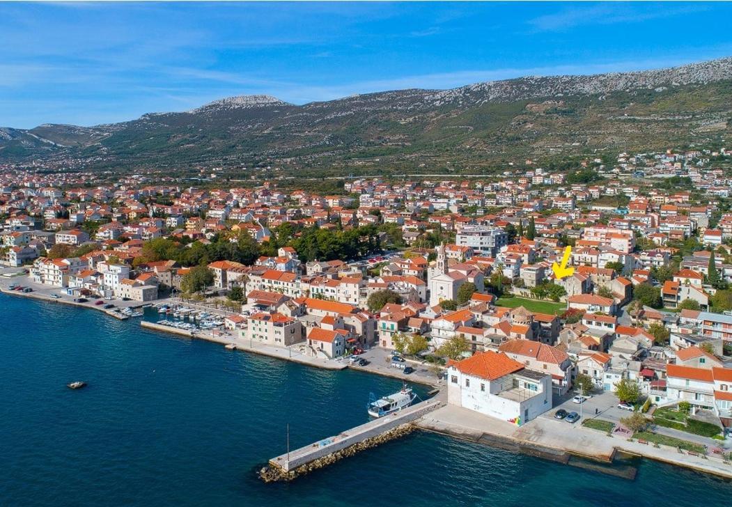 Dida Roko, Rustikalni Apartman S Terasom Kaštela Eksteriør bilde